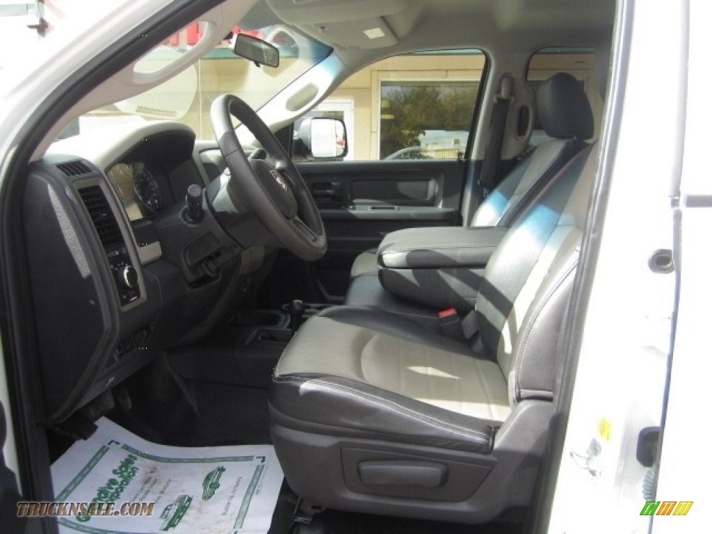 2012 Ram 2500 HD ST Crew Cab 4x4 - Bright White / Dark Slate/Medium Graystone photo #12