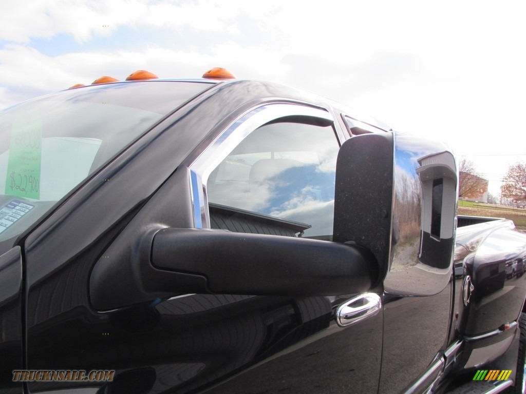 2008 Ram 3500 SLT Quad Cab 4x4 Dually - Brilliant Black Crystal Pearl / Medium Slate Gray photo #17