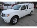 Nissan Frontier SV V6 King Cab Avalanche White photo #12