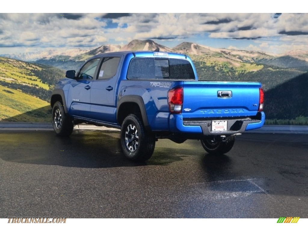 2017 Tacoma TRD Off Road Double Cab 4x4 - Blazing Blue Pearl / TRD Graphite photo #3