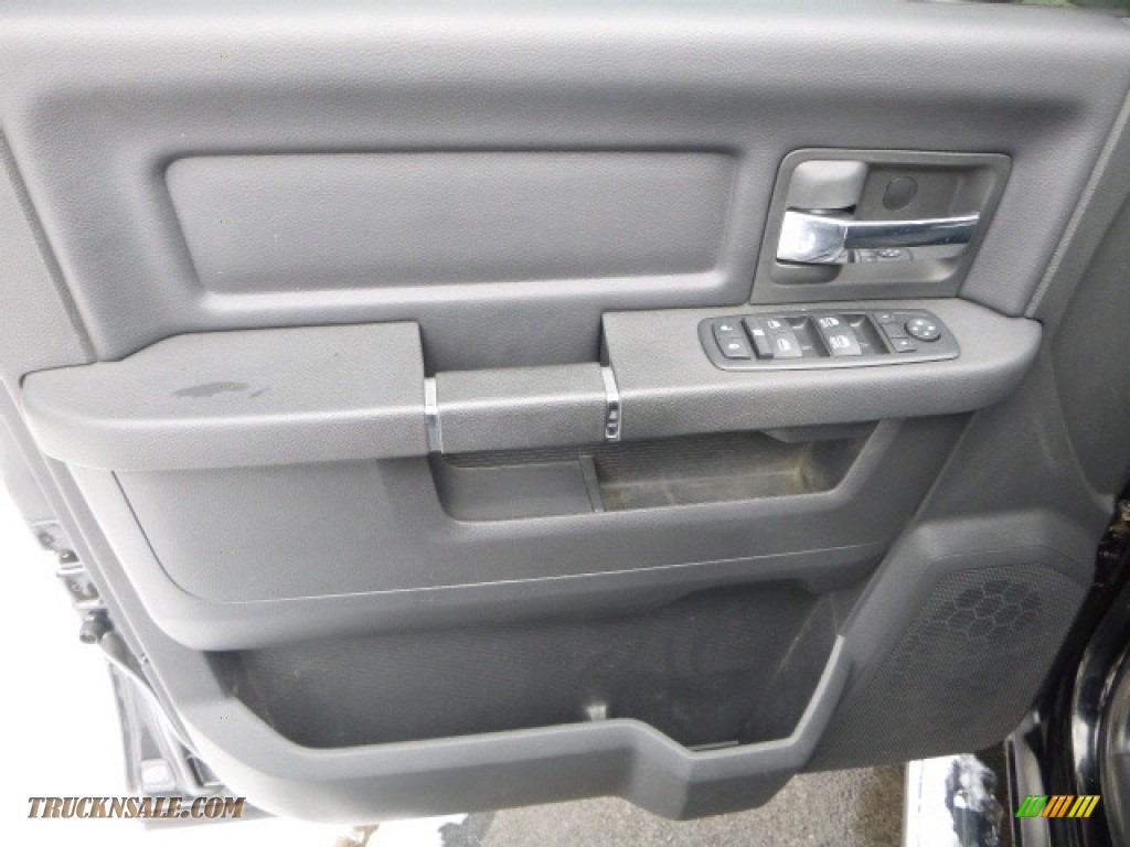 2012 Ram 1500 Sport Quad Cab 4x4 - Black / Dark Slate Gray photo #15
