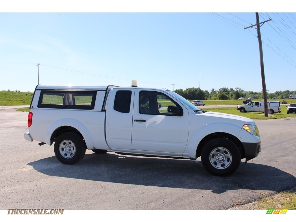 2012 Frontier S King Cab - Avalanche White / Steel photo #7
