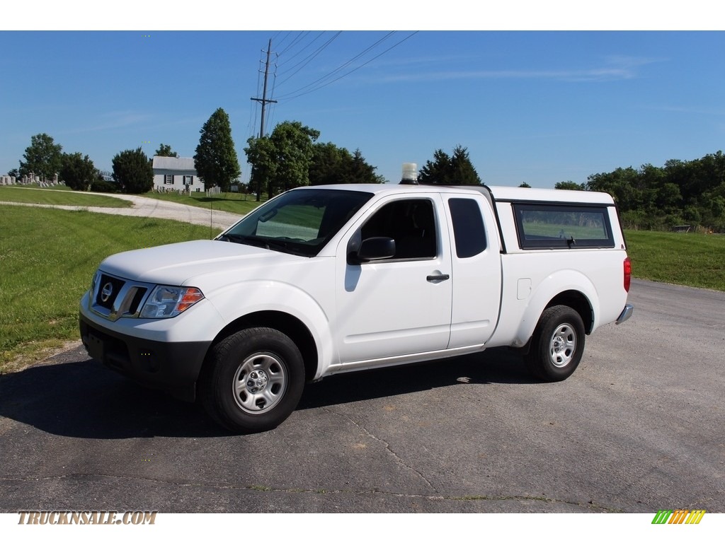 2012 Frontier S King Cab - Avalanche White / Steel photo #10