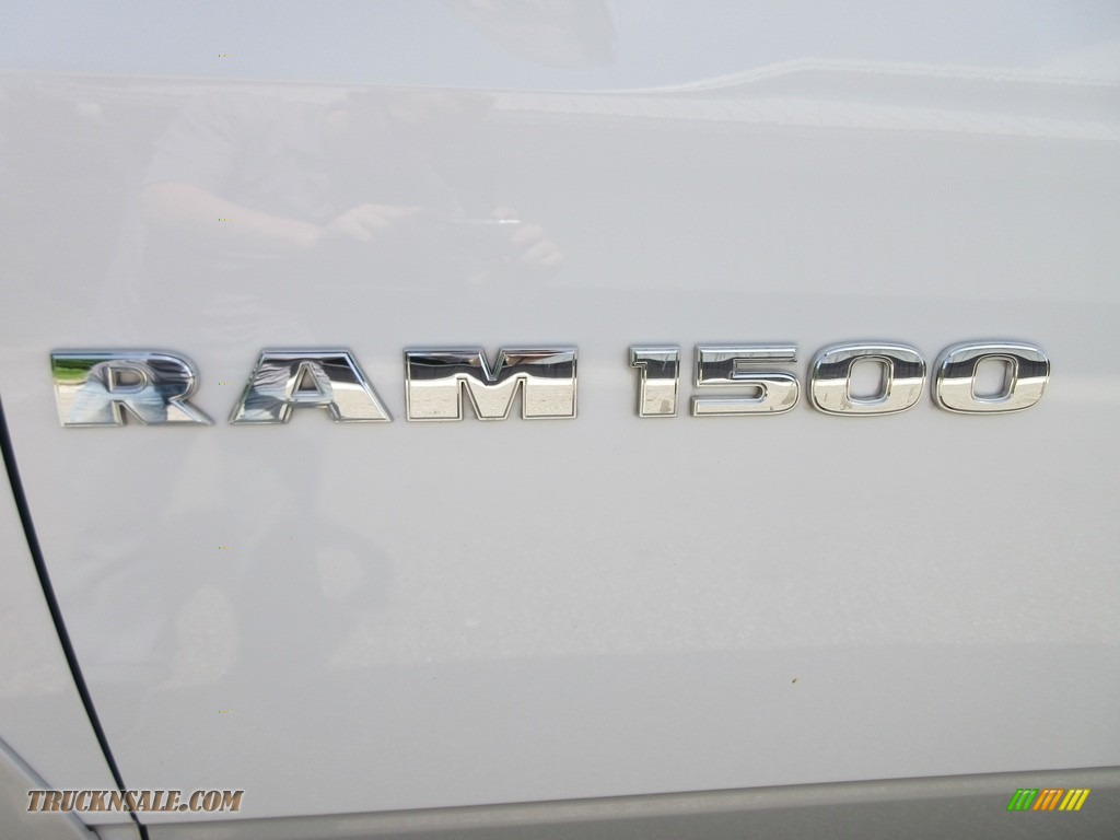2012 Ram 1500 Laramie Crew Cab 4x4 - Bright White / Light Pebble Beige/Bark Brown photo #17
