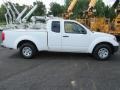 Nissan Frontier S King Cab Avalanche White photo #8