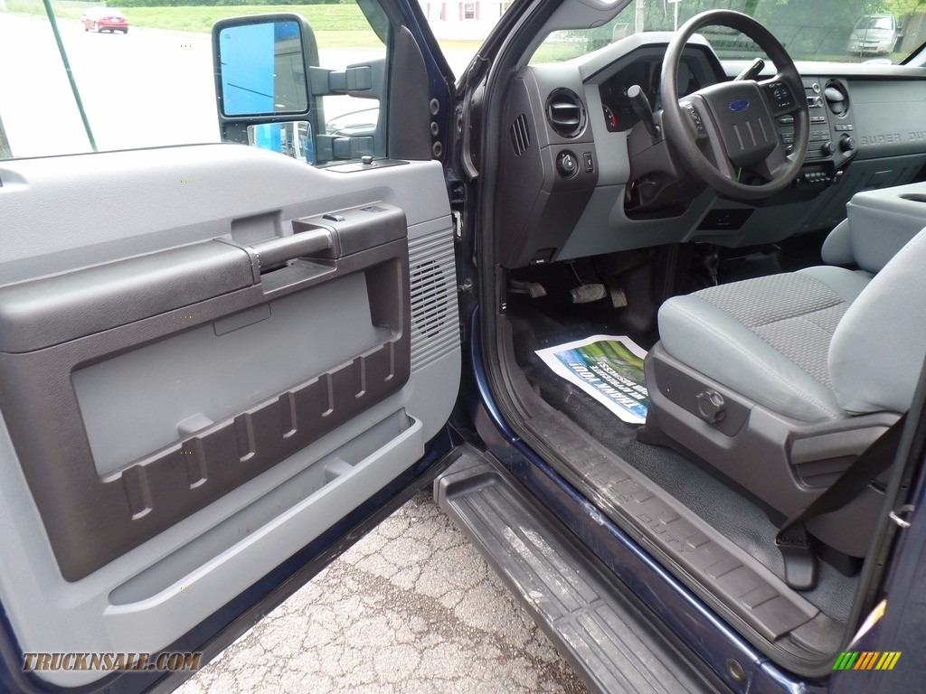 2014 F250 Super Duty XL Regular Cab 4x4 - Blue Jeans Metallic / Steel photo #13
