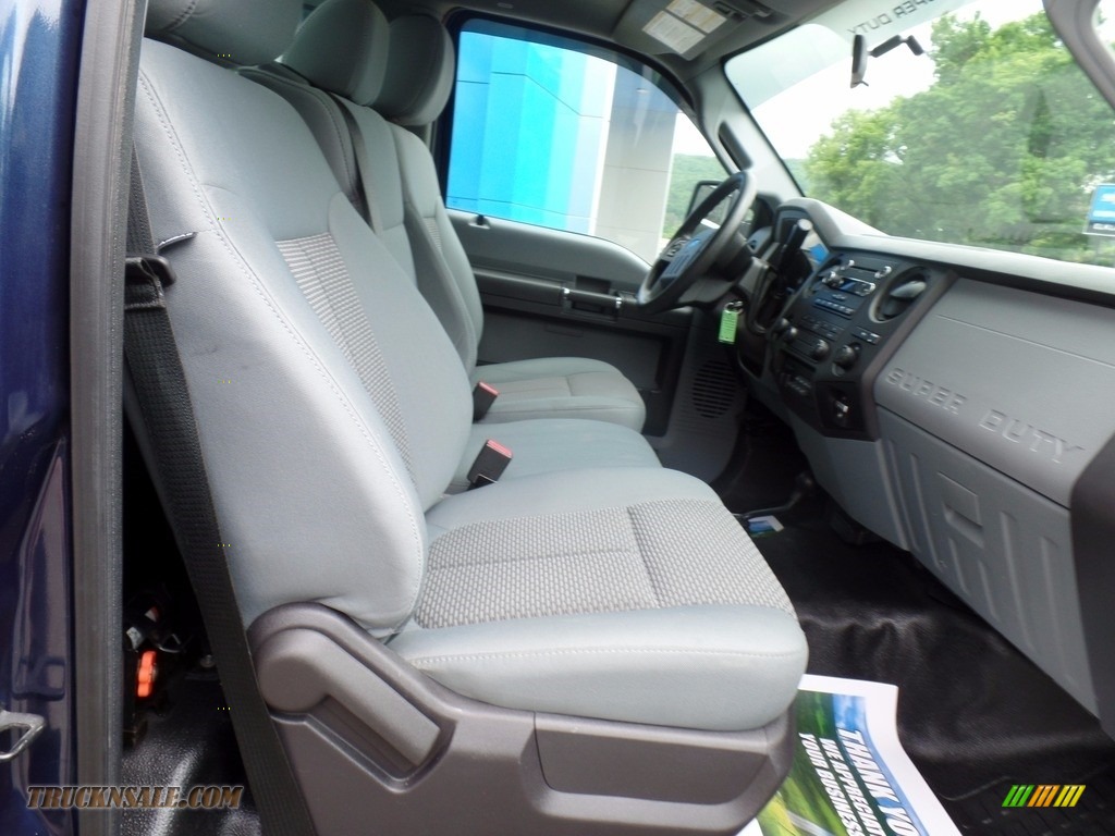 2014 F250 Super Duty XL Regular Cab 4x4 - Blue Jeans Metallic / Steel photo #34