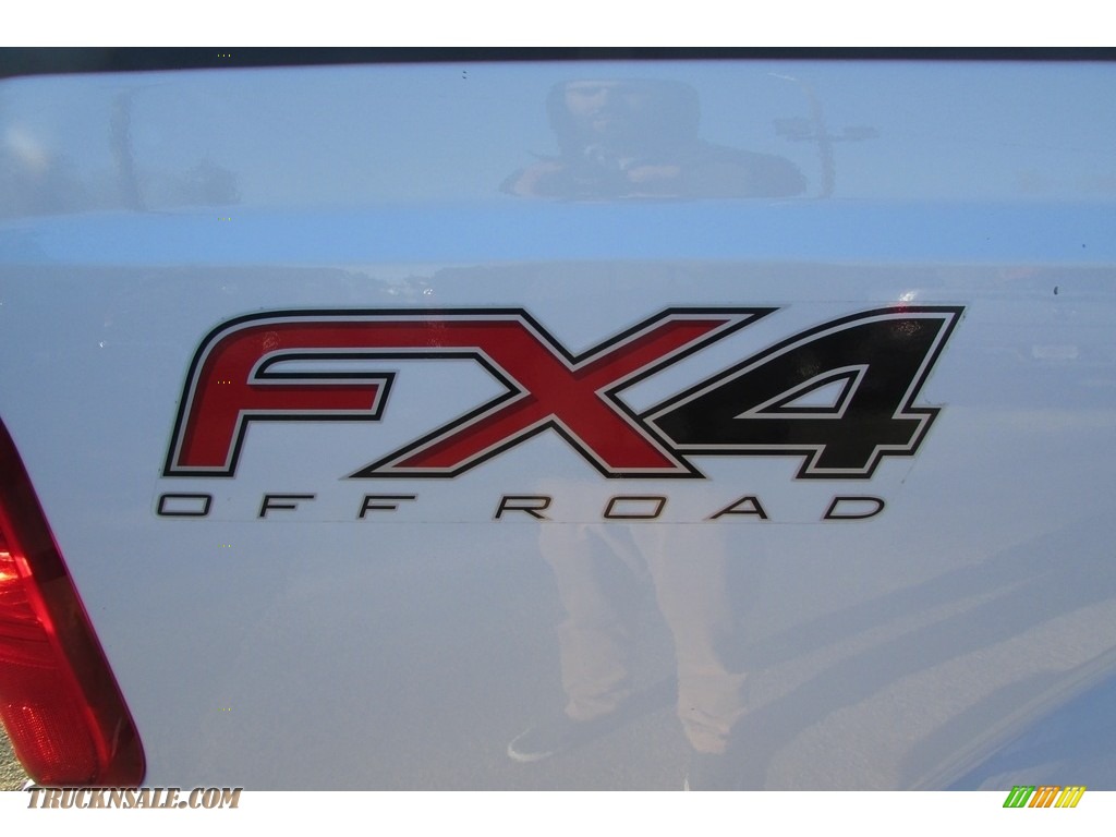 2013 F250 Super Duty XL Crew Cab 4x4 - Oxford White / Steel photo #37