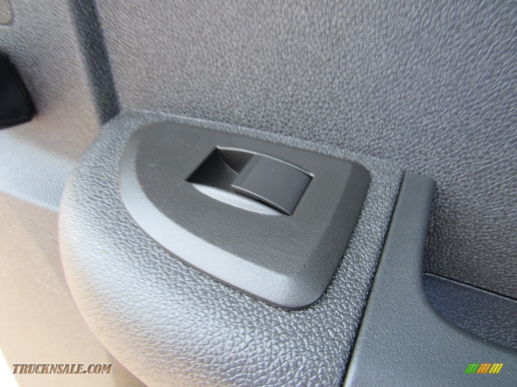 2011 Silverado 2500HD LT Extended Cab 4x4 - Imperial Blue Metallic / Ebony photo #15