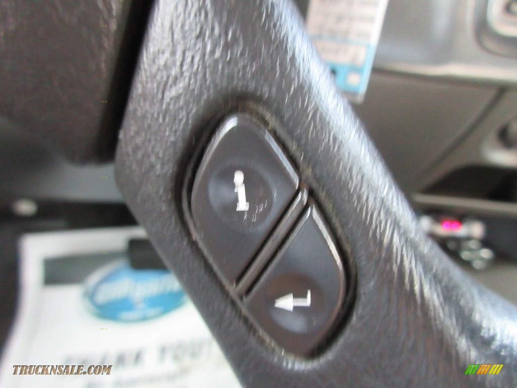 2005 Sierra 2500HD SLE Extended Cab 4x4 - Deep Blue Metallic / Dark Pewter photo #40