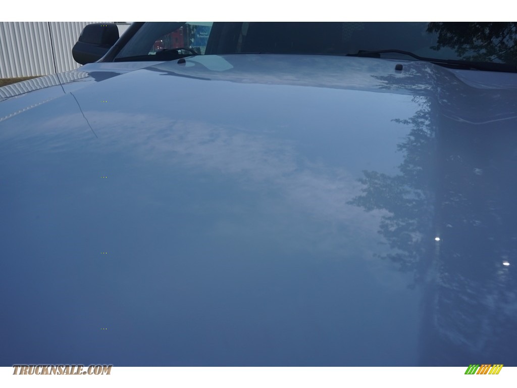 2012 Ram 1500 SLT Quad Cab 4x4 - Bright White / Dark Slate Gray/Medium Graystone photo #30
