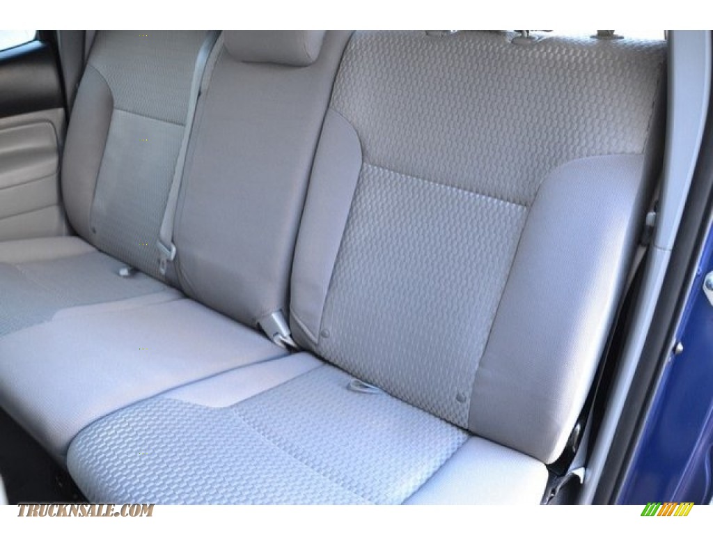 2015 Tacoma V6 Double Cab 4x4 - Blue Ribbon Metallic / Graphite photo #22
