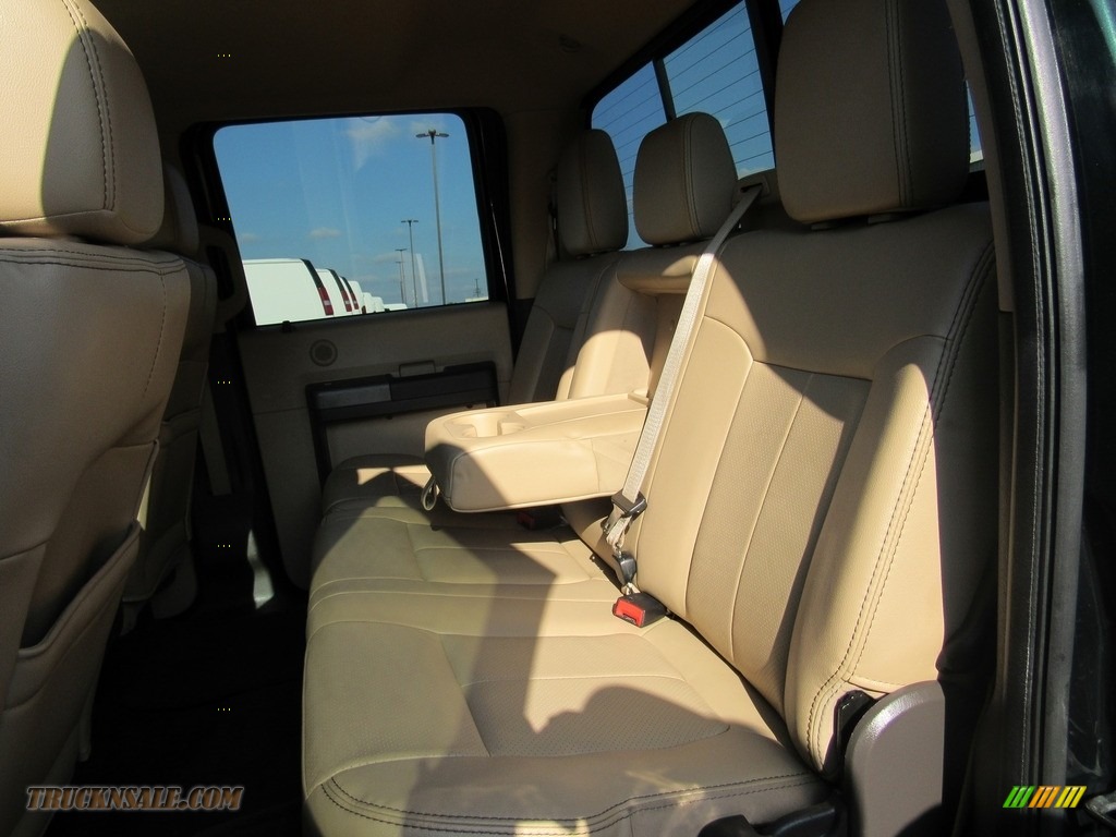 2012 F250 Super Duty Lariat Crew Cab 4x4 - Green Gem Metallic / Adobe photo #43
