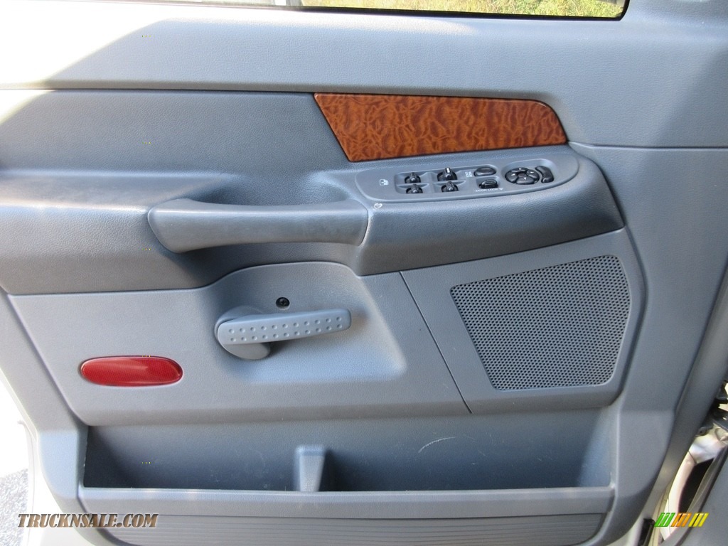 2006 Ram 1500 SLT Mega Cab 4x4 - Bright Silver Metallic / Medium Slate Gray photo #26