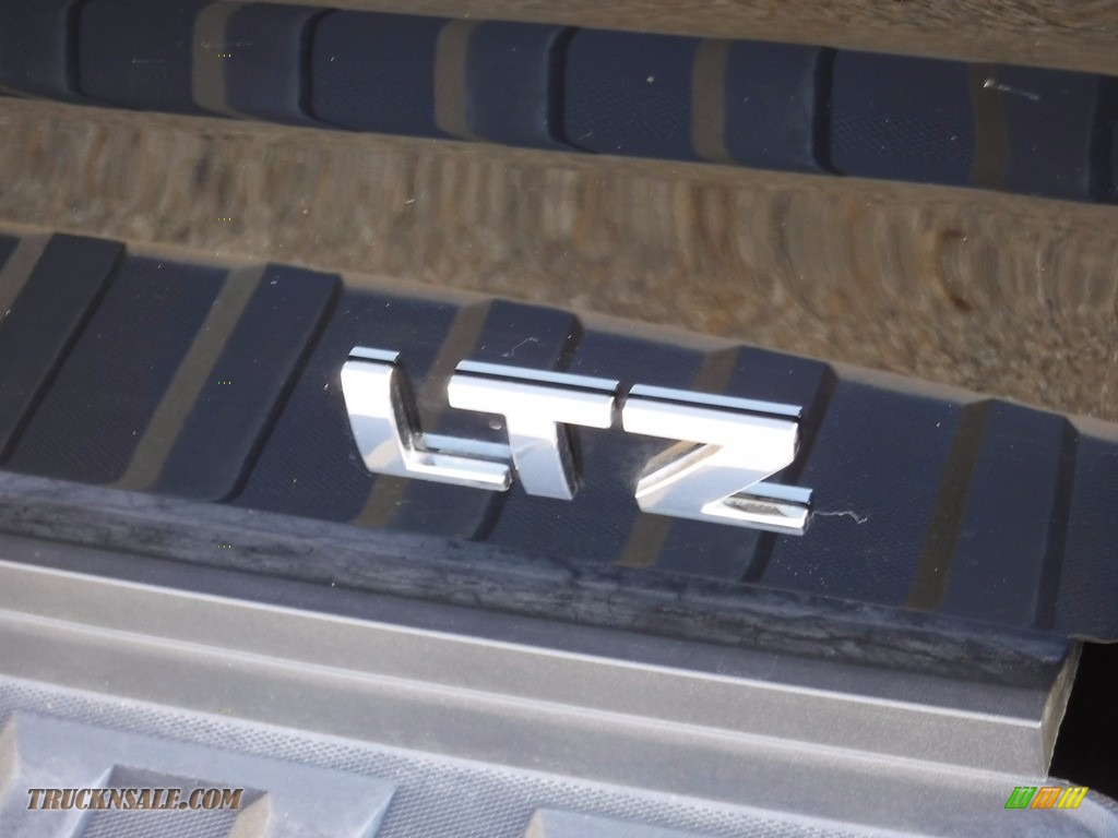 2017 Silverado 2500HD LTZ Crew Cab 4x4 - Black / Cocoa/­Dune photo #10
