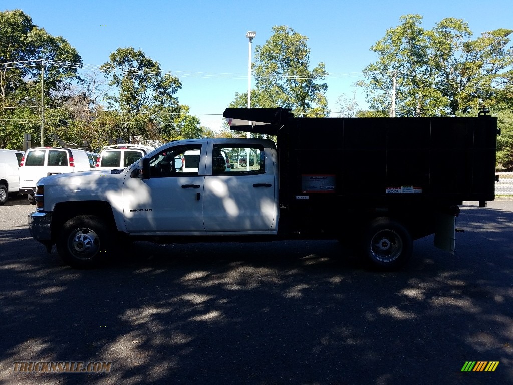 2018 Silverado 3500HD Work Truck Crew Cab 4x4 Chassis - Summit White / Dark Ash/Jet Black photo #3