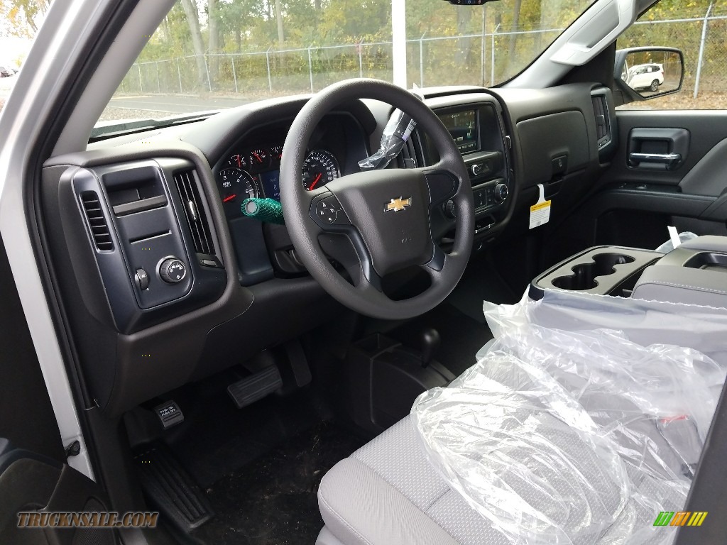 2018 Silverado 1500 Custom Double Cab 4x4 - Silver Ice Metallic / Dark Ash/Jet Black photo #7