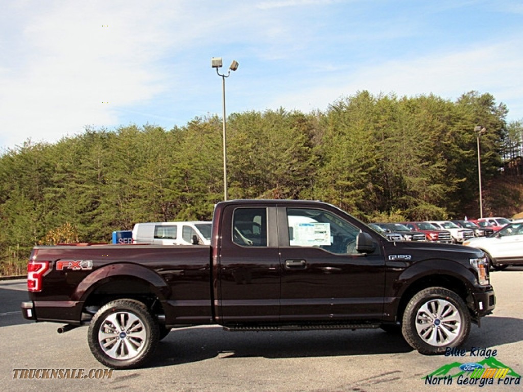 2018 F150 XL SuperCab 4x4 - Magma Red / Earth Gray photo #6