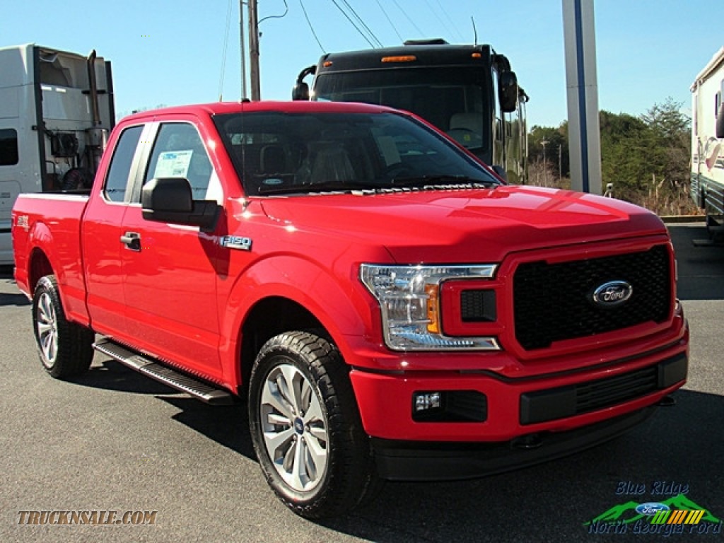 2018 F150 XL SuperCab 4x4 - Race Red / Earth Gray photo #7