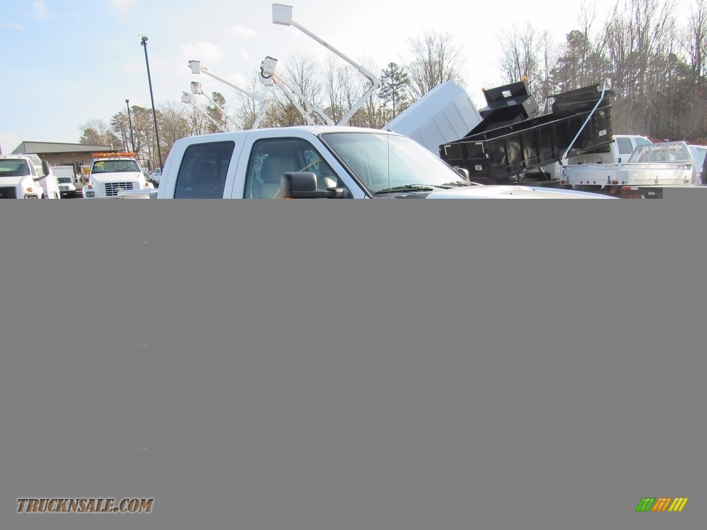 2015 F250 Super Duty Lariat Crew Cab 4x4 - Oxford White / Adobe photo #4
