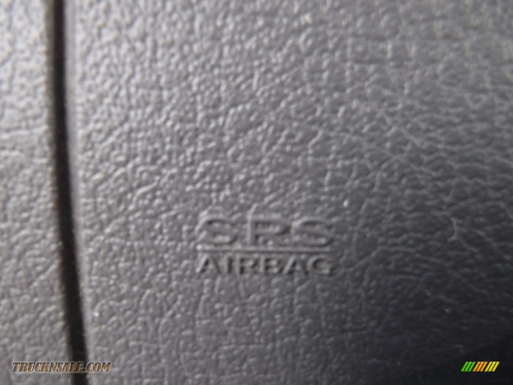 2005 Dakota SLT Club Cab 4x4 - Flame Red / Medium Slate Gray photo #21