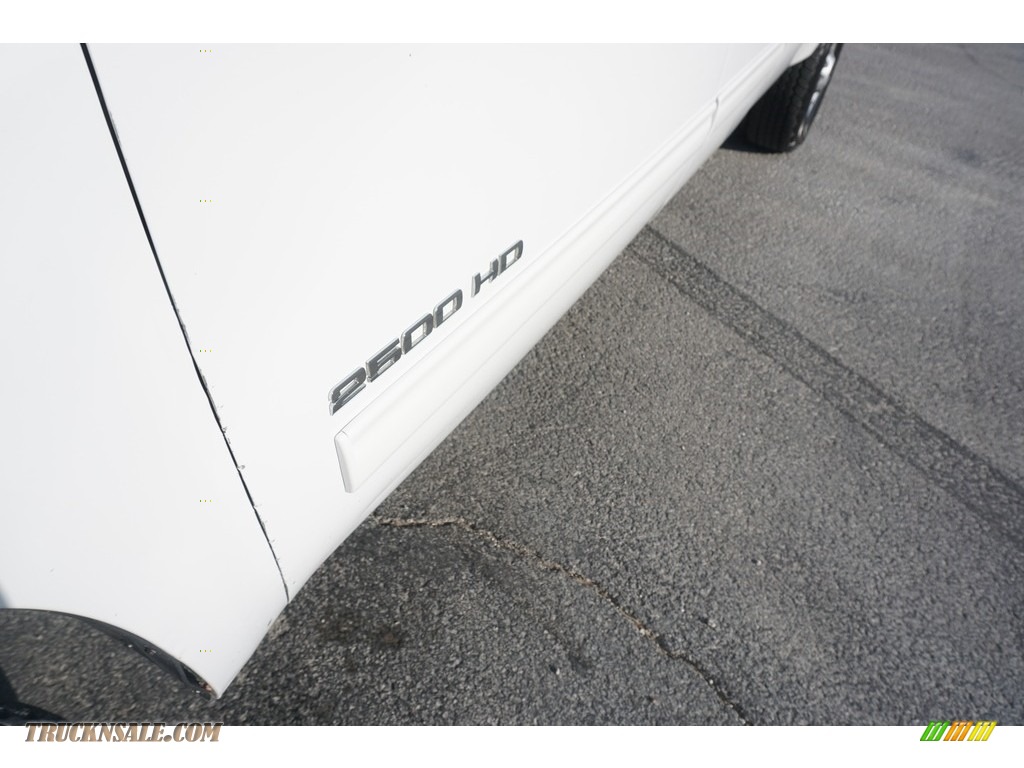 2011 Sierra 2500HD SLE Extended Cab 4x4 - Summit White / Ebony photo #31