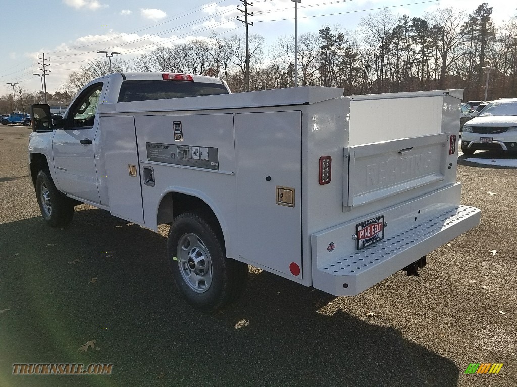 2018 Silverado 2500HD Work Truck Regular Cab 4x4 Chassis - Summit White / Dark Ash/Jet Black photo #4