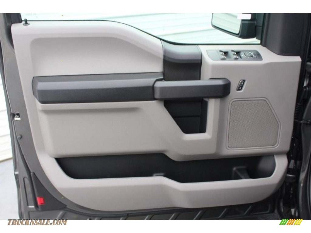 2018 F150 XL SuperCab - Magnetic / Earth Gray photo #11