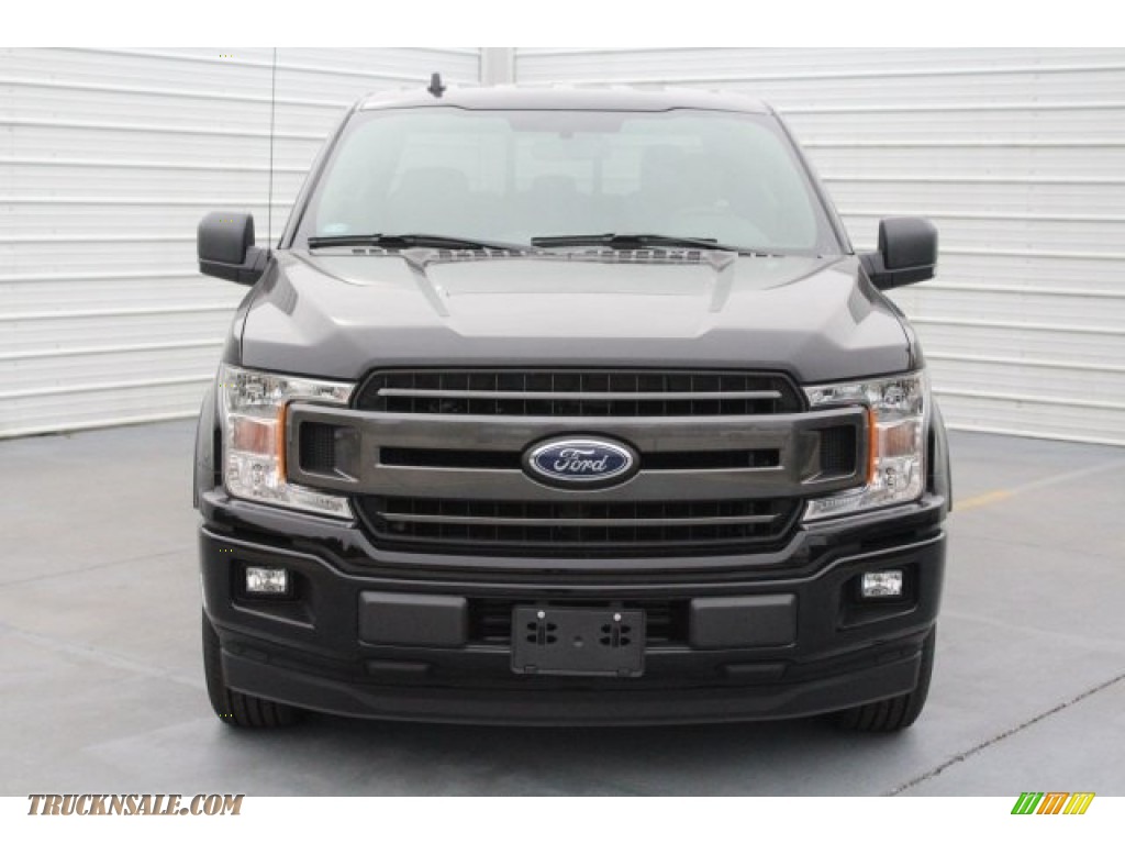 2018 F150 XLT SuperCrew 4x4 - Shadow Black / Black photo #2 2018 F150 XLT SuperCrew 4x4 - Shadow Black / Black photo #2