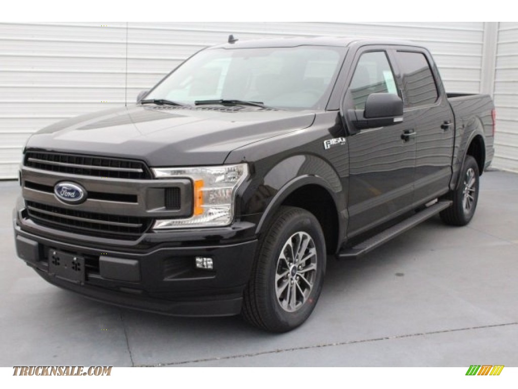 2018 F150 XLT SuperCrew 4x4 - Shadow Black / Black photo #3 2018 F150 XLT SuperCrew 4x4 - Shadow Black / Black photo #3