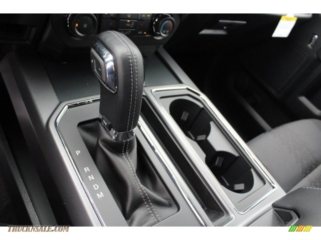 2018 F150 XLT SuperCrew 4x4 - Shadow Black / Black photo #17 2018 F150 XLT SuperCrew 4x4 - Shadow Black / Black photo #17