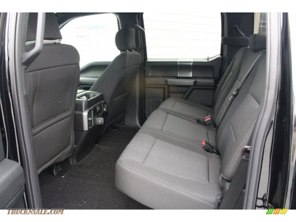 2018 F150 XLT SuperCrew 4x4 - Shadow Black / Black photo #23 2018 F150 XLT SuperCrew 4x4 - Shadow Black / Black photo #23