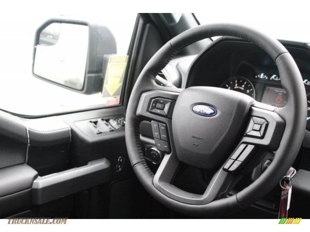 2018 F150 XLT SuperCrew 4x4 - Shadow Black / Black photo #25 2018 F150 XLT SuperCrew 4x4 - Shadow Black / Black photo #25