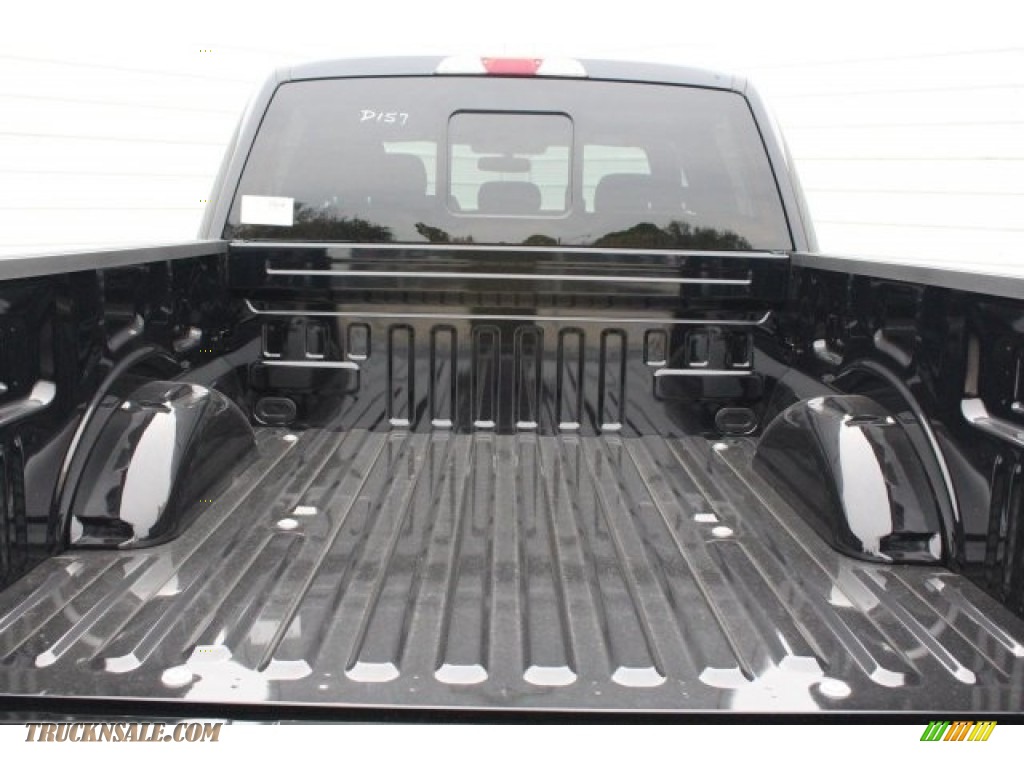 2018 F150 XLT SuperCrew 4x4 - Shadow Black / Black photo #26 2018 F150 XLT SuperCrew 4x4 - Shadow Black / Black photo #26