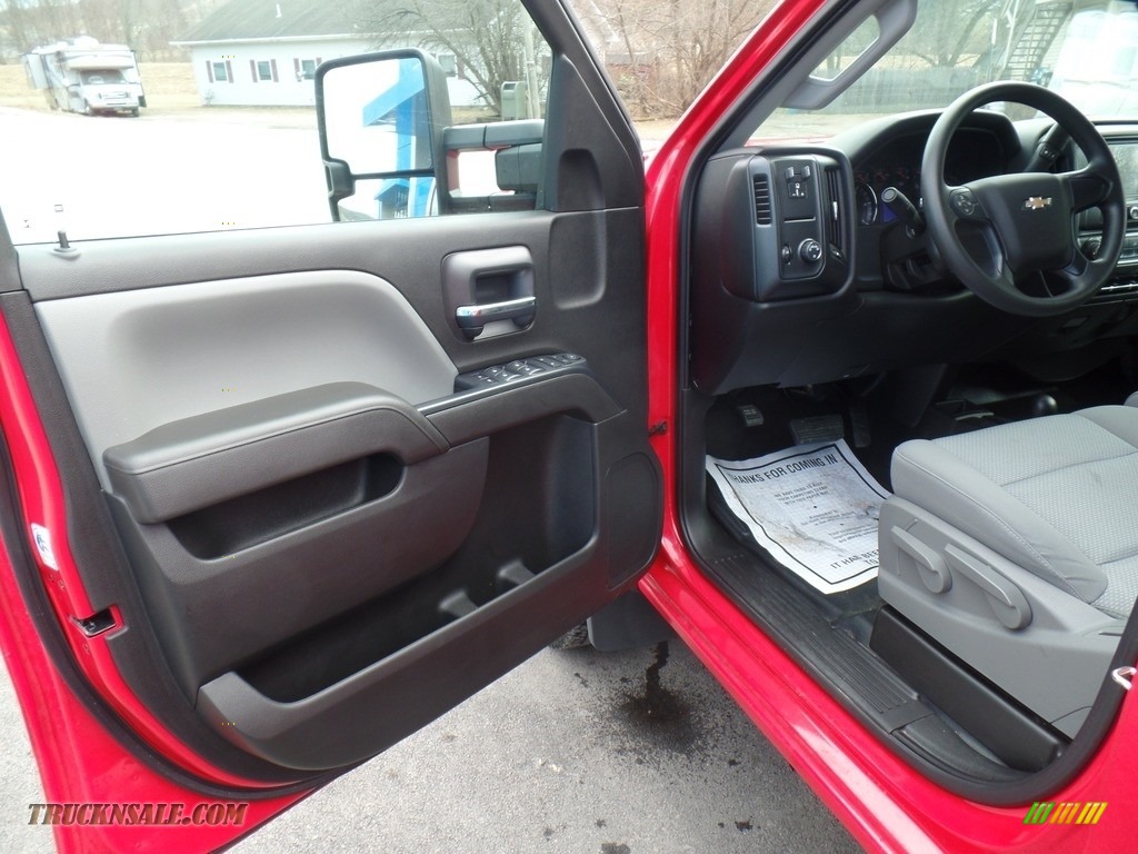 2017 Silverado 3500HD Work Truck Crew Cab Dual Rear Wheel 4x4 - Red Hot / Dark Ash/Jet Black photo #13