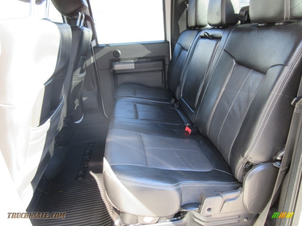 2014 F250 Super Duty Lariat Crew Cab 4x4 - White Platinum Tri-Coat / Black photo #18