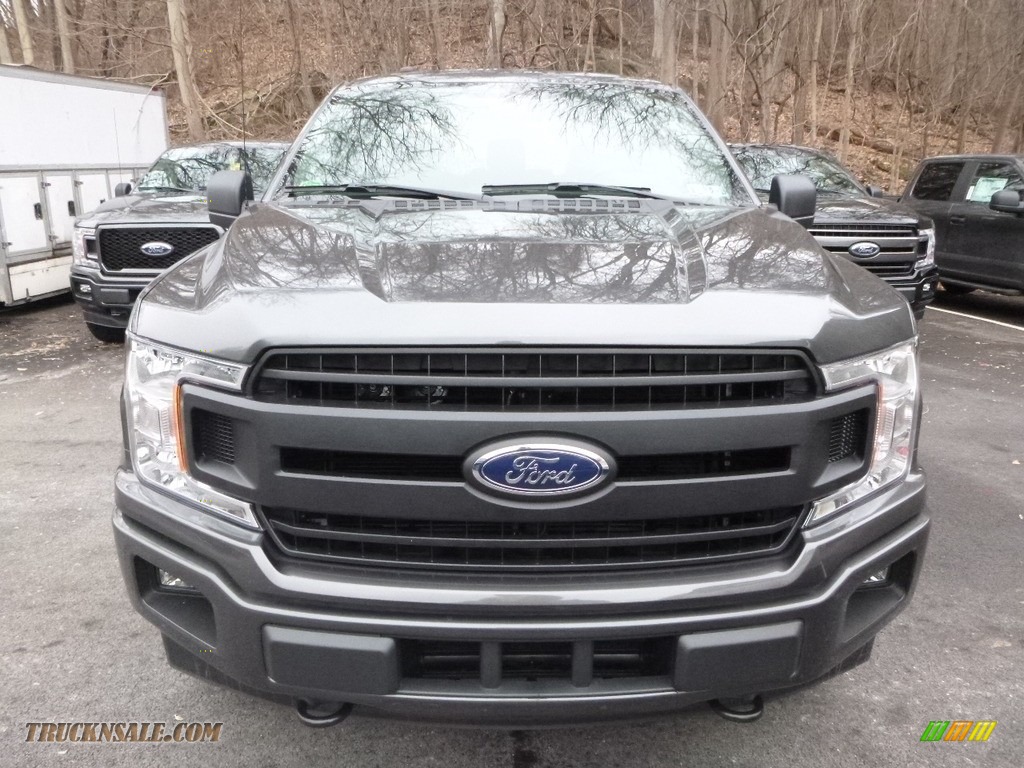 2018 F150 XL SuperCab 4x4 - Magnetic / Earth Gray photo #3
