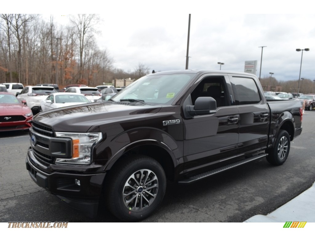 2018 F150 XLT SuperCrew - Magma Red / Earth Gray photo #3