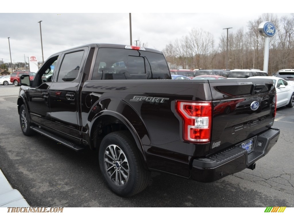2018 F150 XLT SuperCrew - Magma Red / Earth Gray photo #24