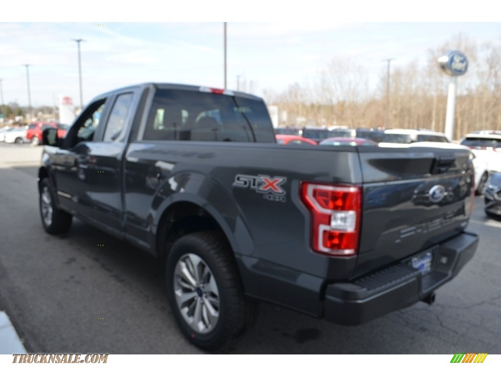 2018 F150 XL SuperCab 4x4 - Magnetic / Earth Gray photo #19