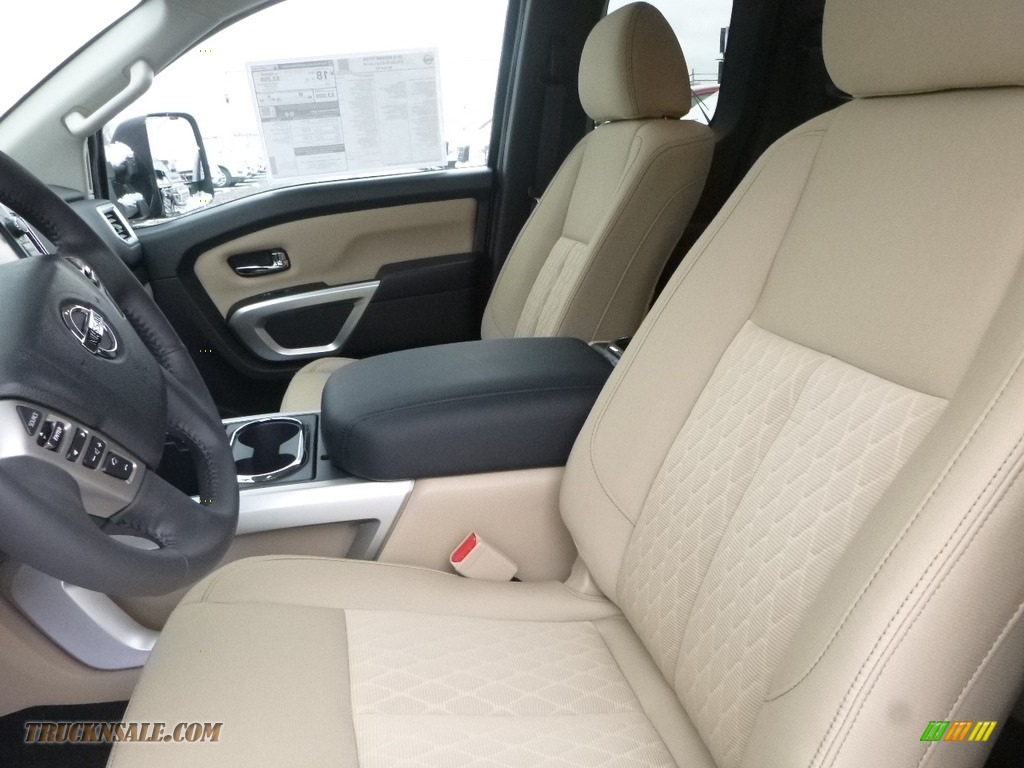 2018 Titan SV King Cab 4x4 - Java Metallic / Beige photo #12