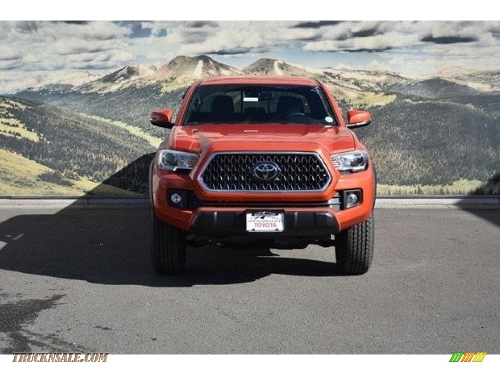 2018 Tacoma TRD Off Road Double Cab 4x4 - Inferno / Black/Red photo #2