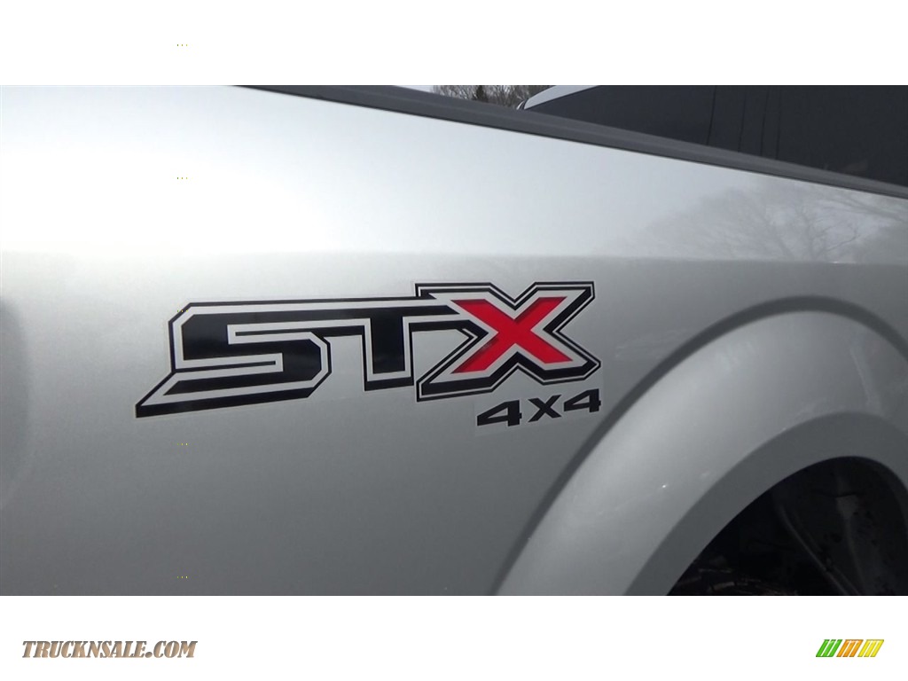2018 F150 STX SuperCab 4x4 - Ingot Silver / Black photo #9