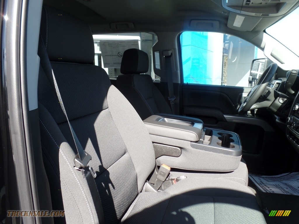 2018 Silverado 2500HD LT Crew Cab 4x4 - Black / Jet Black photo #14