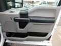 Ford F550 Super Duty XL SuperCab 4x4 Chassis Oxford White photo #6