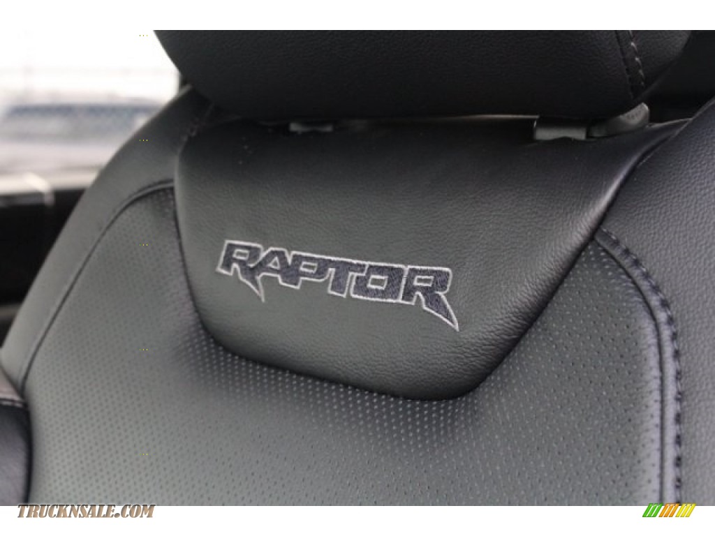 2018 F150 SVT Raptor SuperCrew 4x4 - Shadow Black / Raptor Black photo #17