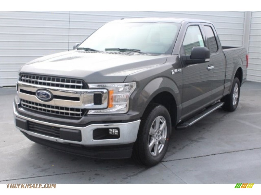 2018 F150 XLT SuperCab - Magnetic / Earth Gray photo #3