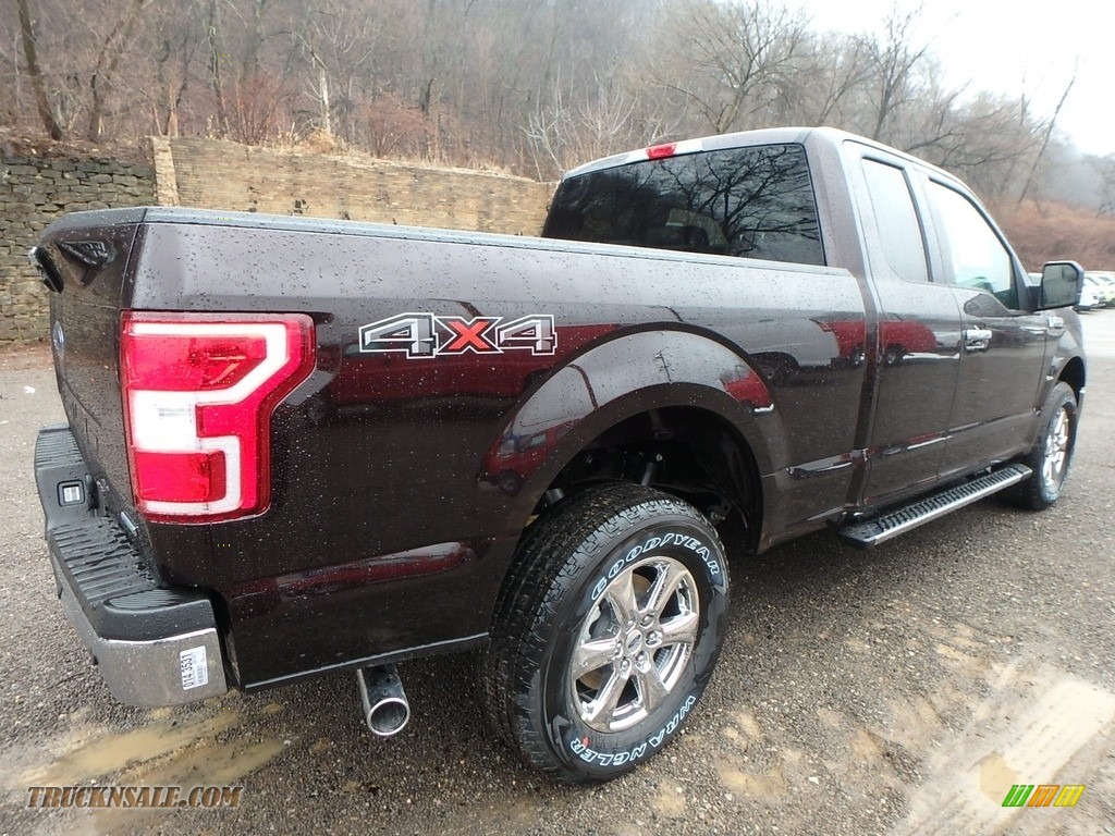 2018 F150 XLT SuperCab 4x4 - Magma Red / Earth Gray photo #3