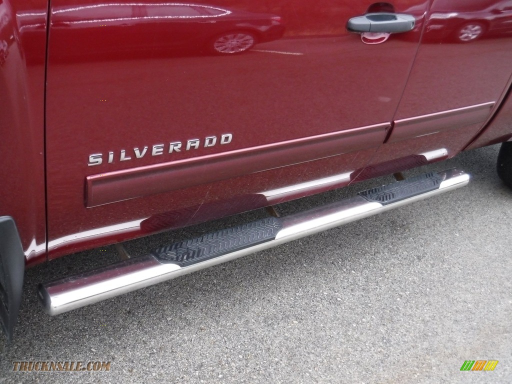 2013 Silverado 1500 LS Extended Cab 4x4 - Deep Ruby Metallic / Ebony photo #4