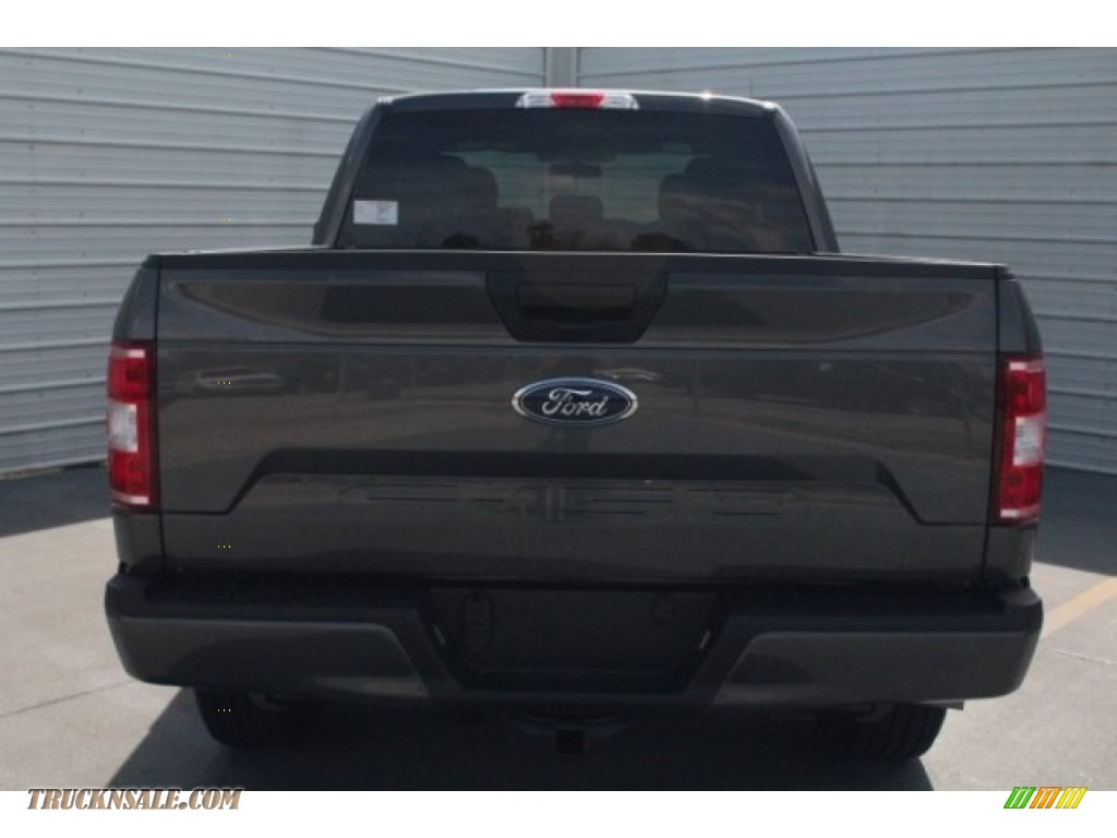 2018 F150 XL SuperCab - Magnetic / Earth Gray photo #9